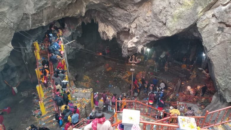 हलेसी मन्दिरमा १७ दिनमा ३ लाख ८१ हजार बढी भेटी संकलन