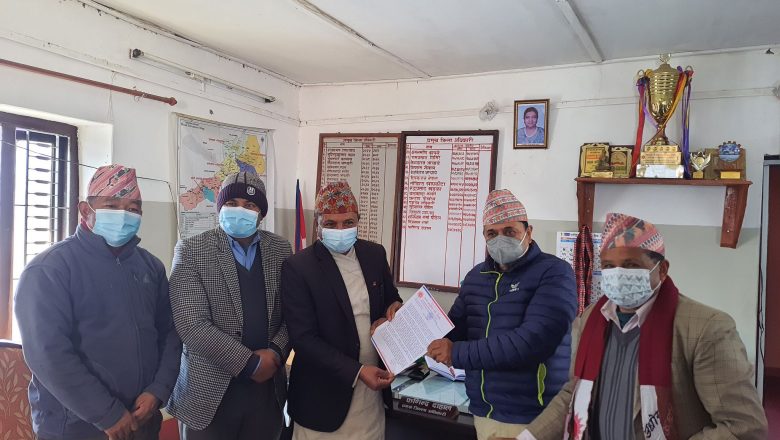 विकास निर्माणमा भएको ढिलासुस्तीप्रति एमाले खोटाङको ध्यानाकर्षण