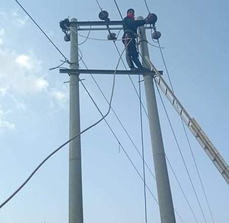 विद्युत भोल्टेज बढाउन बुइपादेखि दिक्तेलसम्मको तार अपग्रेड धमाधम