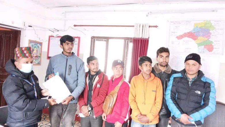 विद्यार्थी यातायात सहुलियत तत्काल कार्यान्वयन गर्न अनेरास्ववियु खोटाङको माग