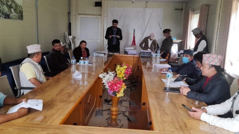 हलेसी तुवाचुङ : सर्वदलीय बैठक राखेर निर्वाचन आचारसंहिताबारे अन्तरक्रिया