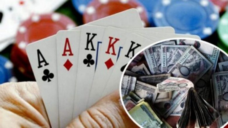 जुवातास खेलिरहेको अवस्थामा खोटाङका एकसहित १२ जना पक्राउ