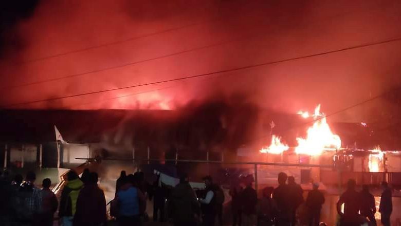 खोटाङ : बाक्सिला बजारमा आगलागी हुँदा पाँच घर नष्ट