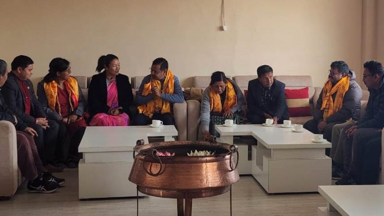 बृहत पम्पिङ खानेपानीको काम सम्पन्न गर्न मन्त्रालयका सचिवसँग छलफल