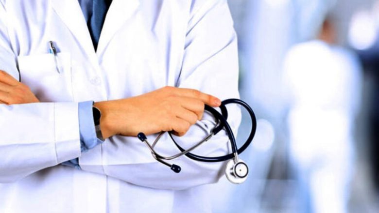 हलेसी तुवाचुङ : घरमै पुगेर पाठेघरको उपचार, ३२ जनाको निःशुल्क शल्यक्रिया गरिदै