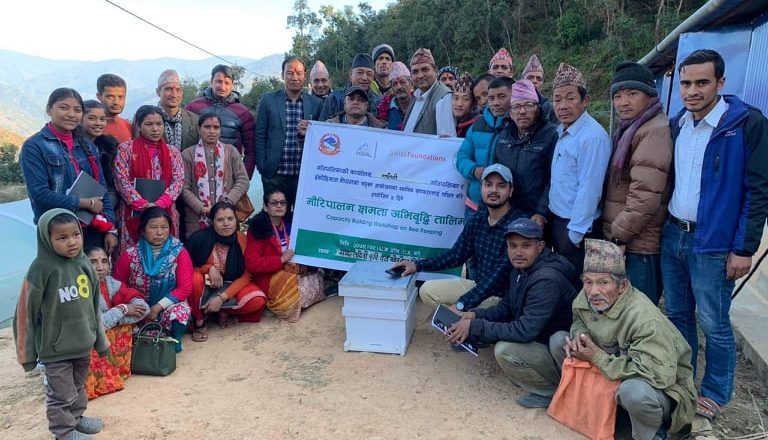 रावा बेसी गाउँपालिकाका कृषकलाई मौरी पालन तालिम