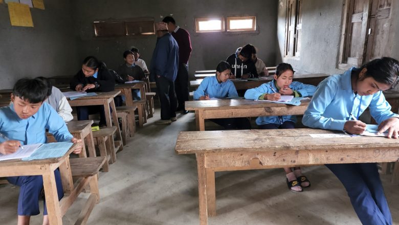 हलेसी तुवाचुङका विद्यालयमा एसईई मोडलमा परिक्षा सुरु, उत्कृष्ट हुनेलाई २ लाख पुरस्कार
