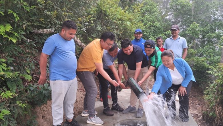 हलेसी तुवाचुङका नागरिकको खानेपानी समस्या अन्त्य हुने चरणमा