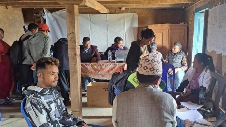 हलेसी तुवाचुङले वडामै योजना सम्झौता र बैंक खाता खोलिदिएपछि नागरिकलाई सहज