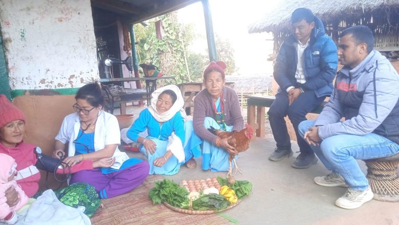 आमा र बच्चाको स्वास्थ्यको लागि धितुङमा “सुत्केरी भेटघाट” कार्यक्रम