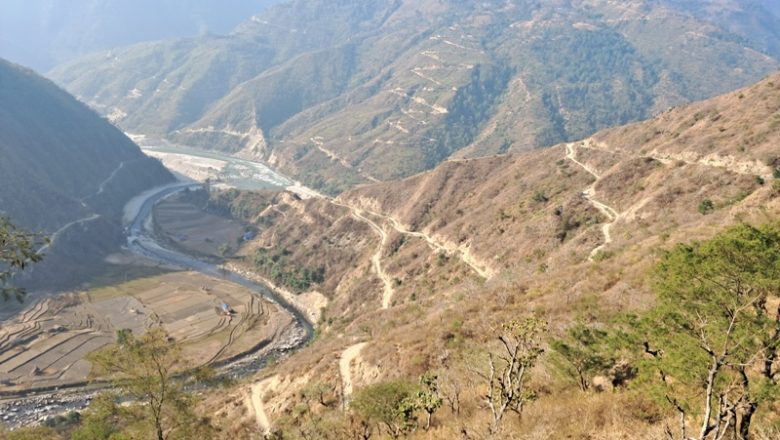 गाईघाट–दिक्तेल सडक निर्माण सुरु भएको २९ वर्षमा पनि कालोपत्रे हुन सकेन