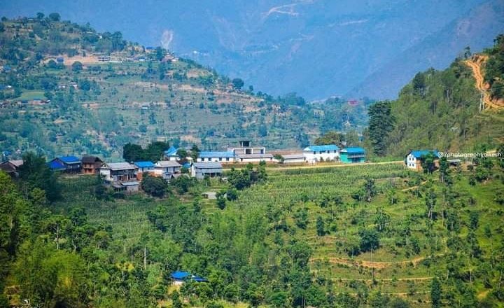 खोटाङमा एउटाको परीक्षा अर्कैलाई दिन लगाउने केन्द्राध्यक्षलाई कारबाही